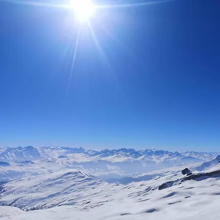 Lovely Family With Patio &fireplace &parking