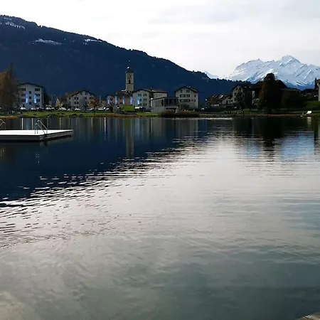 Lovely Family With Patio &fireplace &parking