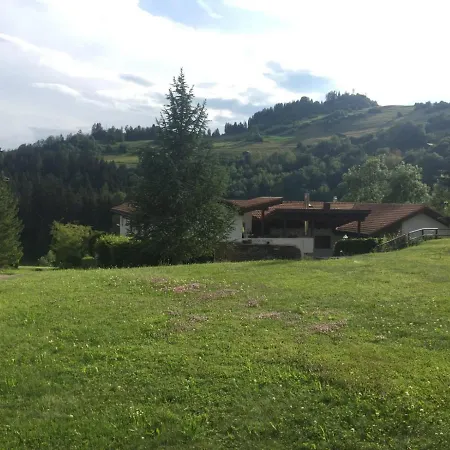 Lovely Family With Patio &fireplace &parking *