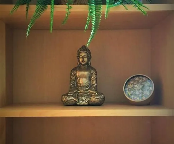 Lovely Family With Patio &fireplace &parking Apartamento