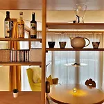 Lovely Family With Patio &fireplace &parking لاكس