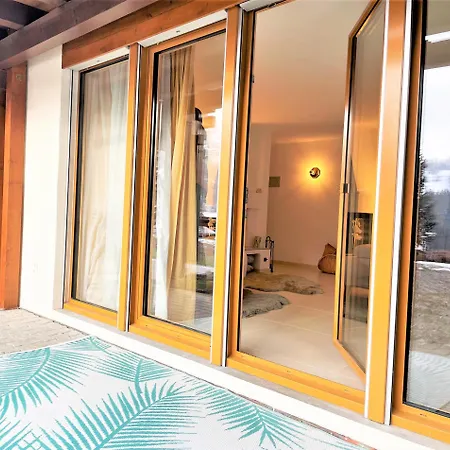 아파트 Lovely Family With Patio &fireplace &parking